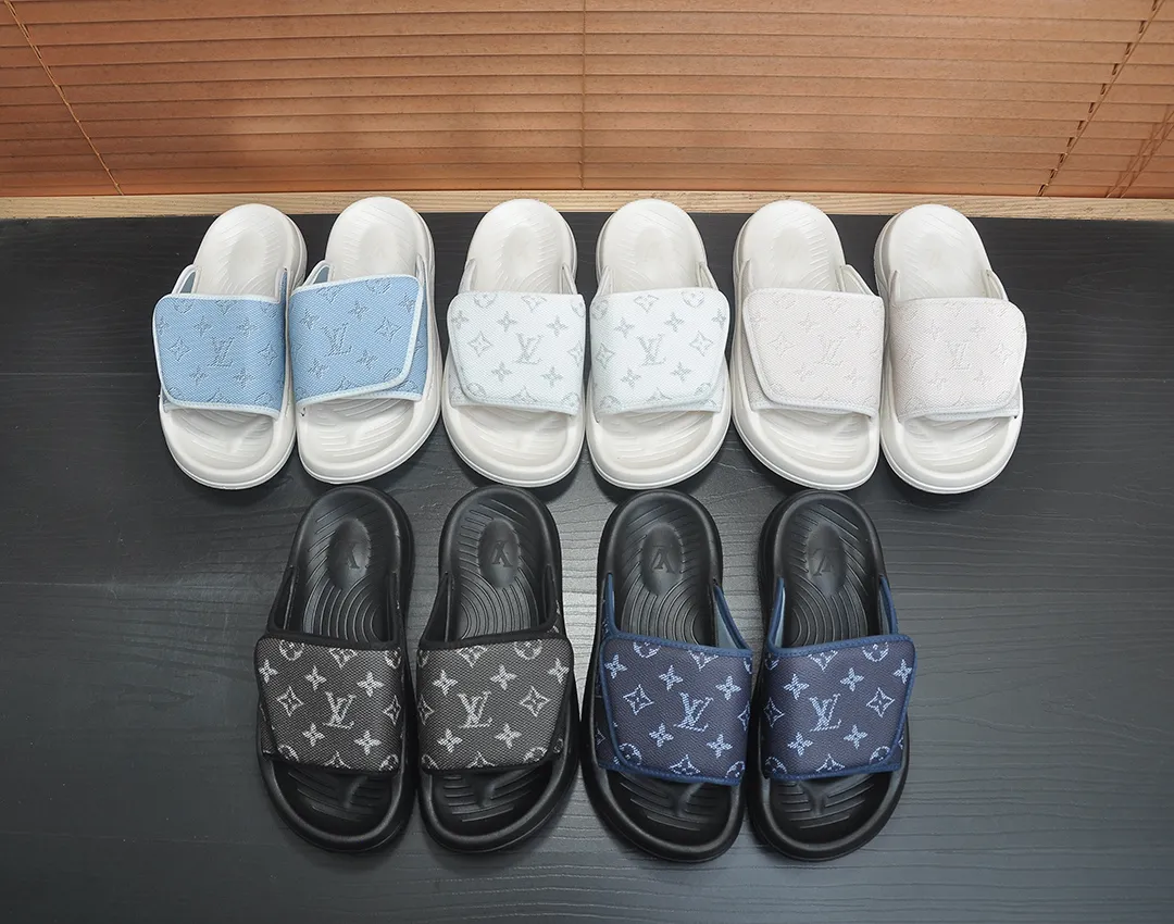 Men's men's shoes 💰340💶 [Louis Vuitton LV slippers] (high-end cowhide) counter 1:1 fashion style, a must-have for summer! The designer used LV’s iconic outsole. The original simple slippers instantly become fashionable! The upper is made of flexible special cowhide leather straps alternately, and the workmanship is exquisite! A must-have for stylish men in summer, size 38-45 (45 customized)